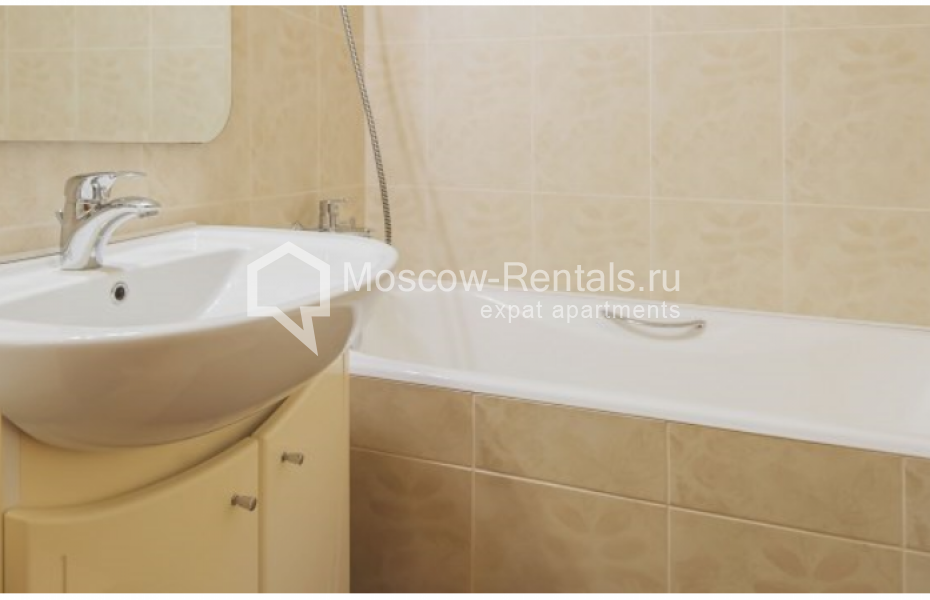 Photo #10 2-room (1 BR) apartment for <a href="http://moscow-rentals.ru/en/articles/long-term-rent" target="_blank">a long-term</a> rent
 in Russia, Moscow, B. Gruzinskaya str, 39