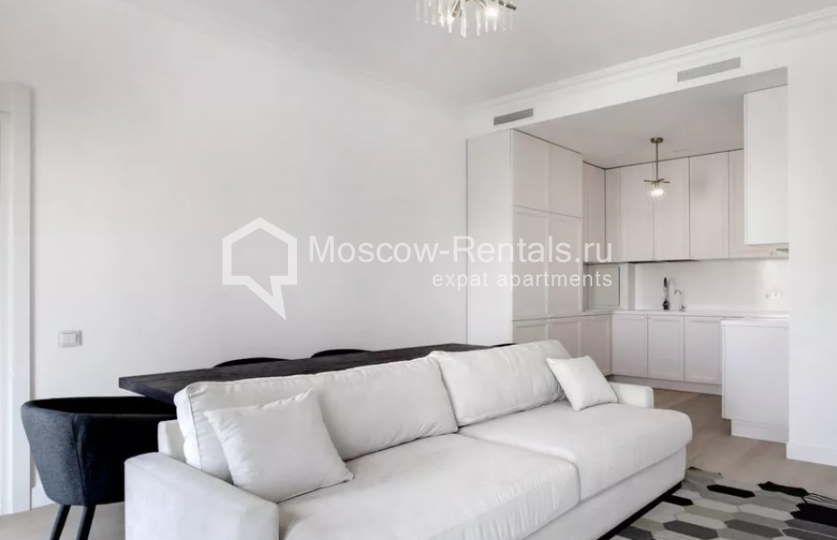 Photo #6 4-room (3 BR) apartment for <a href="http://moscow-rentals.ru/en/articles/long-term-rent" target="_blank">a long-term</a> rent
 in Russia, Moscow, Shluzovaya emb,  2А