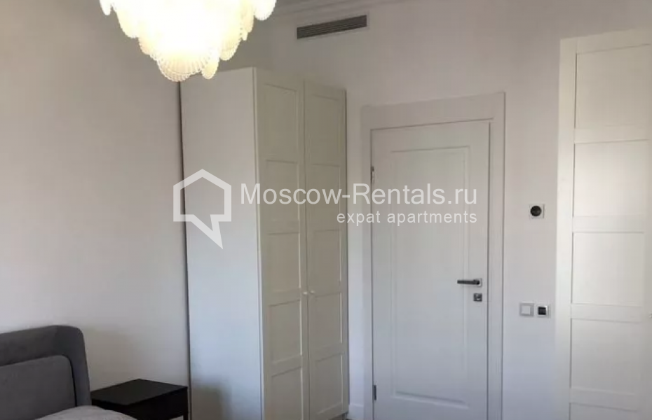 Photo #12 4-room (3 BR) apartment for <a href="http://moscow-rentals.ru/en/articles/long-term-rent" target="_blank">a long-term</a> rent
 in Russia, Moscow, Shluzovaya emb,  2А