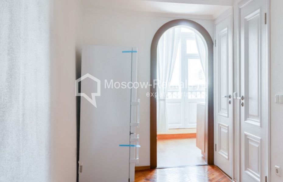 Photo #5 2-room (1 BR) apartment for <a href="http://moscow-rentals.ru/en/articles/long-term-rent" target="_blank">a long-term</a> rent
 in Russia, Moscow, Brusov lane, 8-10С1