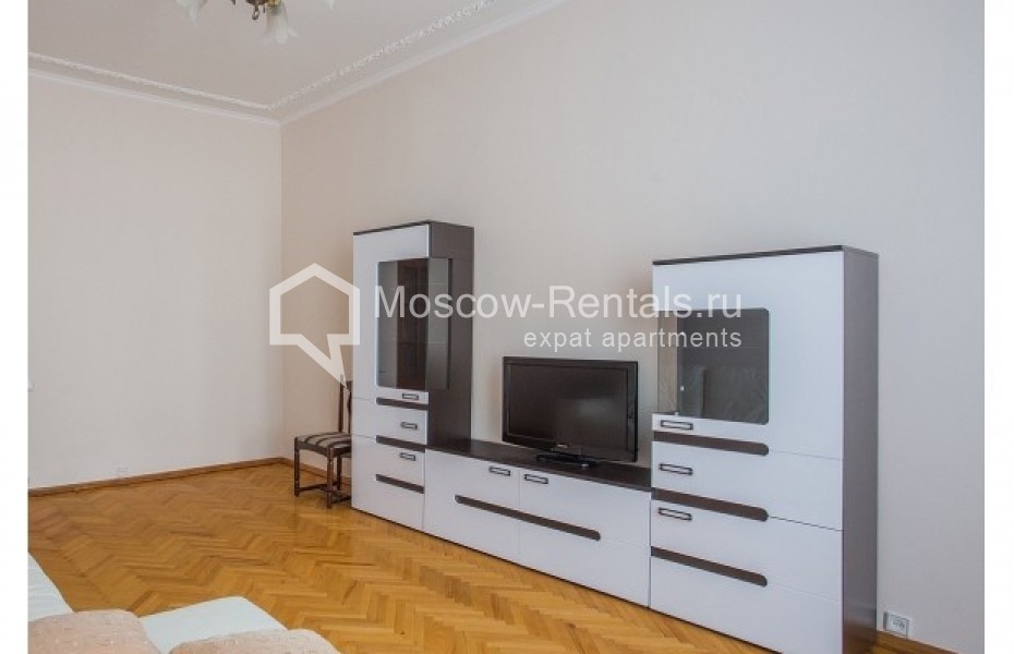 Photo #4 2-room (1 BR) apartment for <a href="http://moscow-rentals.ru/en/articles/long-term-rent" target="_blank">a long-term</a> rent
 in Russia, Moscow, 1st Tverskaya-Yamskaya str., 17
