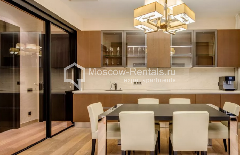 Photo #4 3-room (2 BR) apartment for <a href="http://moscow-rentals.ru/en/articles/long-term-rent" target="_blank">a long-term</a> rent
 in Russia, Moscow, 2nd Frunzenskaya str., 8