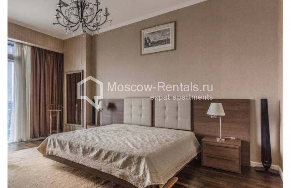 Photo #12 3-room (2 BR) apartment for <a href="http://moscow-rentals.ru/en/articles/long-term-rent" target="_blank">a long-term</a> rent
 in Russia, Moscow, Presnenskaya emb, 8с1
