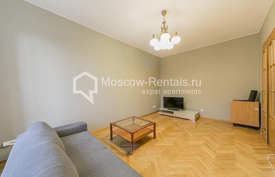 Photo #3 2-room (1 BR) apartment for <a href="http://moscow-rentals.ru/en/articles/long-term-rent" target="_blank">a long-term</a> rent
 in Russia, Moscow, Krasnoarmeiskaya str., 23