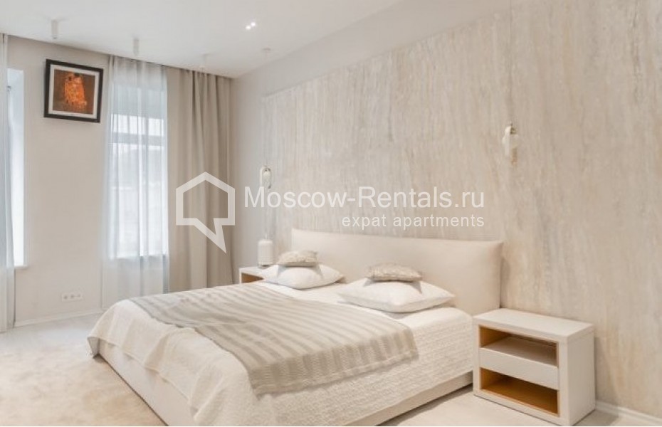 Photo #11 4-room (3 BR) apartment for <a href="http://moscow-rentals.ru/en/articles/long-term-rent" target="_blank">a long-term</a> rent
 in Russia, Moscow, Sadovaya-Spasskaya str, 19к1