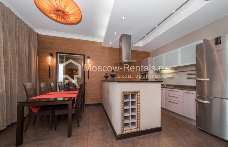 Photo #4 4-room (3 BR) apartment for <a href="http://moscow-rentals.ru/en/articles/long-term-rent" target="_blank">a long-term</a> rent
 in Russia, Moscow, Leninkyi propsp, 106К1