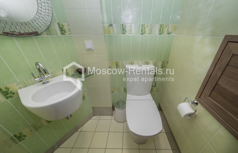 Photo #15 4-room (3 BR) apartment for <a href="http://moscow-rentals.ru/en/articles/long-term-rent" target="_blank">a long-term</a> rent
 in Russia, Moscow, Leninkyi propsp, 106К1