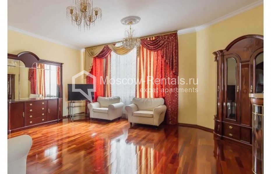 Photo #2 4-room (3 BR) apartment for <a href="http://moscow-rentals.ru/en/articles/long-term-rent" target="_blank">a long-term</a> rent
 in Russia, Moscow, Udaltsova str, 27