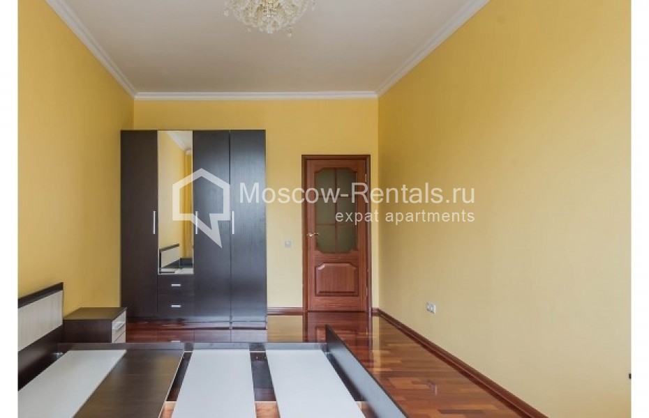 Photo #8 4-room (3 BR) apartment for <a href="http://moscow-rentals.ru/en/articles/long-term-rent" target="_blank">a long-term</a> rent
 in Russia, Moscow, Udaltsova str, 27