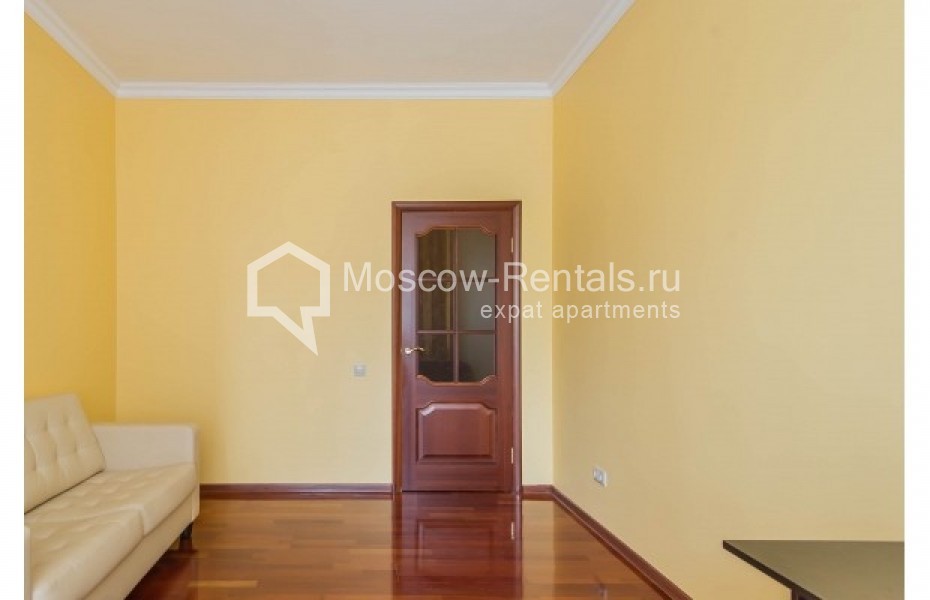 Photo #11 4-room (3 BR) apartment for <a href="http://moscow-rentals.ru/en/articles/long-term-rent" target="_blank">a long-term</a> rent
 in Russia, Moscow, Udaltsova str, 27