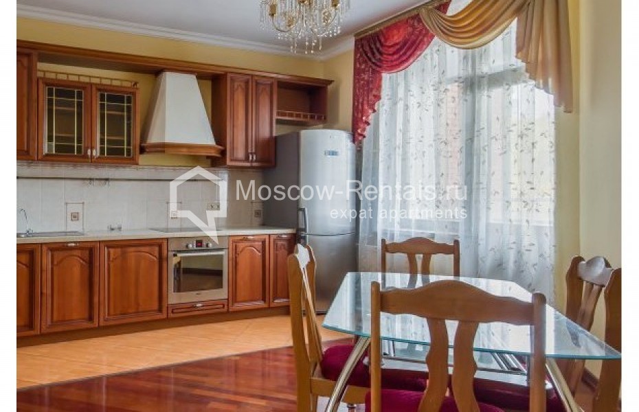 Photo #5 4-room (3 BR) apartment for <a href="http://moscow-rentals.ru/en/articles/long-term-rent" target="_blank">a long-term</a> rent
 in Russia, Moscow, Udaltsova str, 27