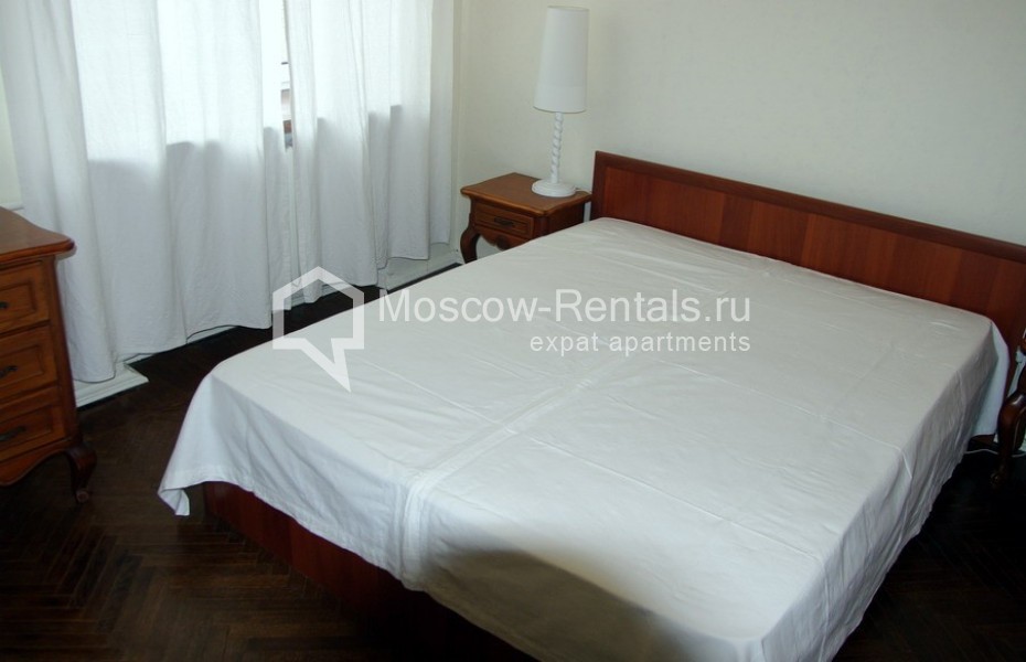 Photo #11 2-room (1 BR) apartment for <a href="http://moscow-rentals.ru/en/articles/long-term-rent" target="_blank">a long-term</a> rent
 in Russia, Moscow, Novinksyi blv, 18с1