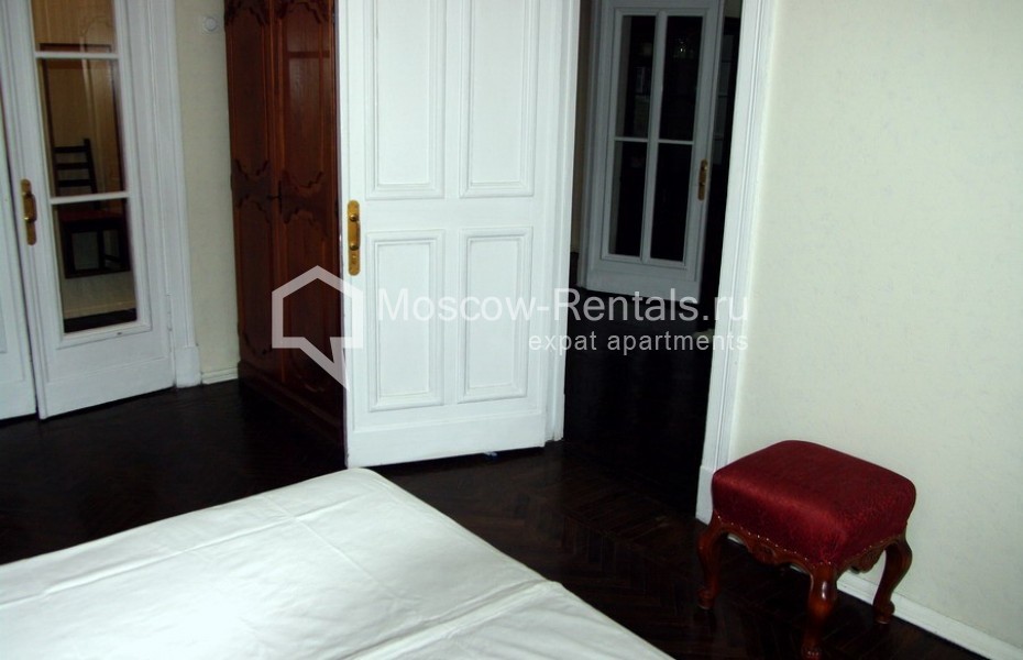 Photo #14 2-room (1 BR) apartment for <a href="http://moscow-rentals.ru/en/articles/long-term-rent" target="_blank">a long-term</a> rent
 in Russia, Moscow, Novinksyi blv, 18с1