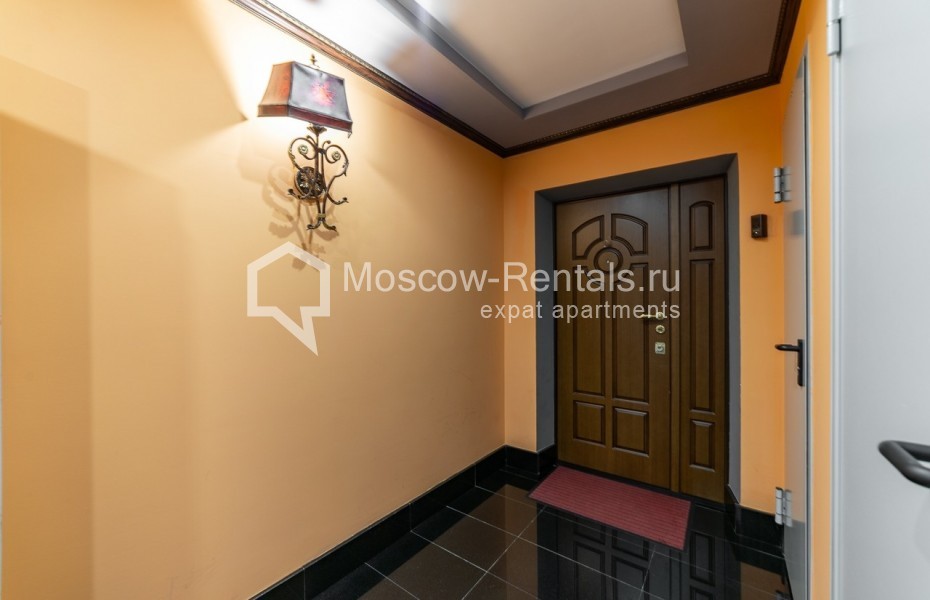 Photo #23 4-room (3 BR) apartment for <a href="http://moscow-rentals.ru/en/articles/long-term-rent" target="_blank">a long-term</a> rent
 in Russia, Moscow, Podsosenskyi lane, 3