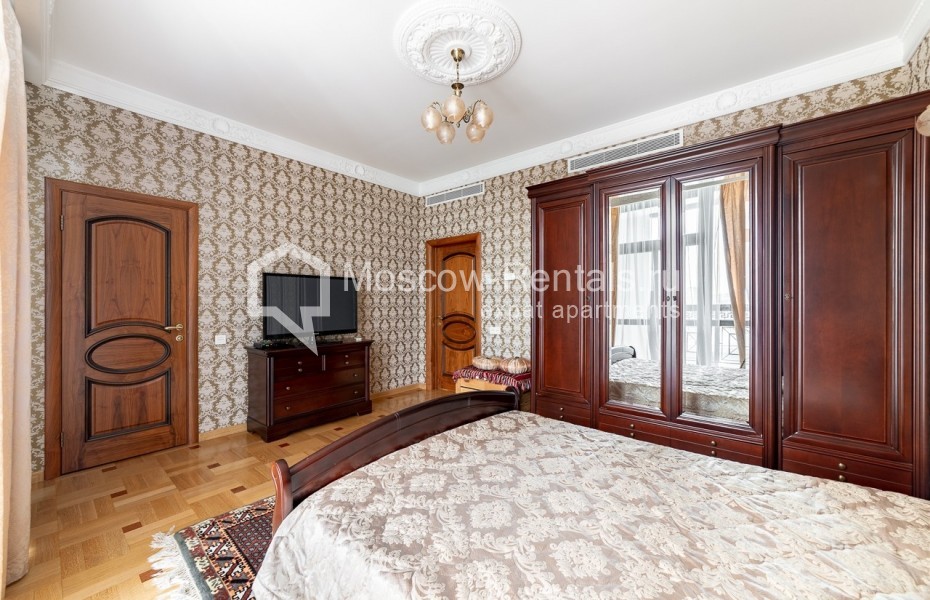 Photo #13 4-room (3 BR) apartment for <a href="http://moscow-rentals.ru/en/articles/long-term-rent" target="_blank">a long-term</a> rent
 in Russia, Moscow, Podsosenskyi lane, 3