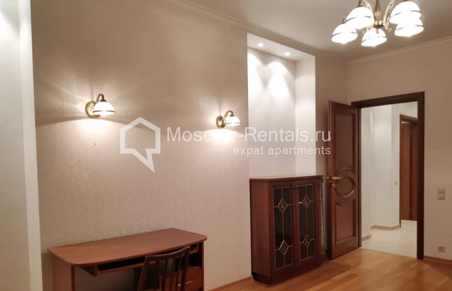 Photo #10 3-room (2 BR) apartment for <a href="http://moscow-rentals.ru/en/articles/long-term-rent" target="_blank">a long-term</a> rent
 in Russia, Moscow, Istrinskaya str., 8к3