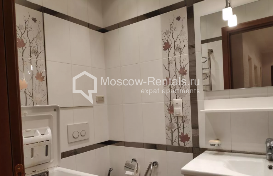 Photo #13 3-room (2 BR) apartment for <a href="http://moscow-rentals.ru/en/articles/long-term-rent" target="_blank">a long-term</a> rent
 in Russia, Moscow, Istrinskaya str., 8к3