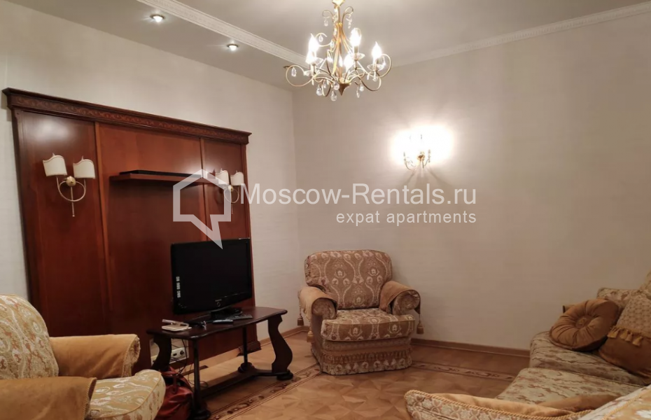 Photo #3 3-room (2 BR) apartment for <a href="http://moscow-rentals.ru/en/articles/long-term-rent" target="_blank">a long-term</a> rent
 in Russia, Moscow, Istrinskaya str., 8к3