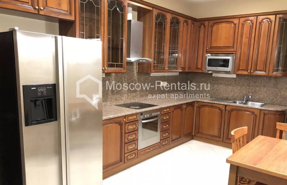 Photo #9 3-room (2 BR) apartment for <a href="http://moscow-rentals.ru/en/articles/long-term-rent" target="_blank">a long-term</a> rent
 in Russia, Moscow, Mozhaiskoe shosse,  2