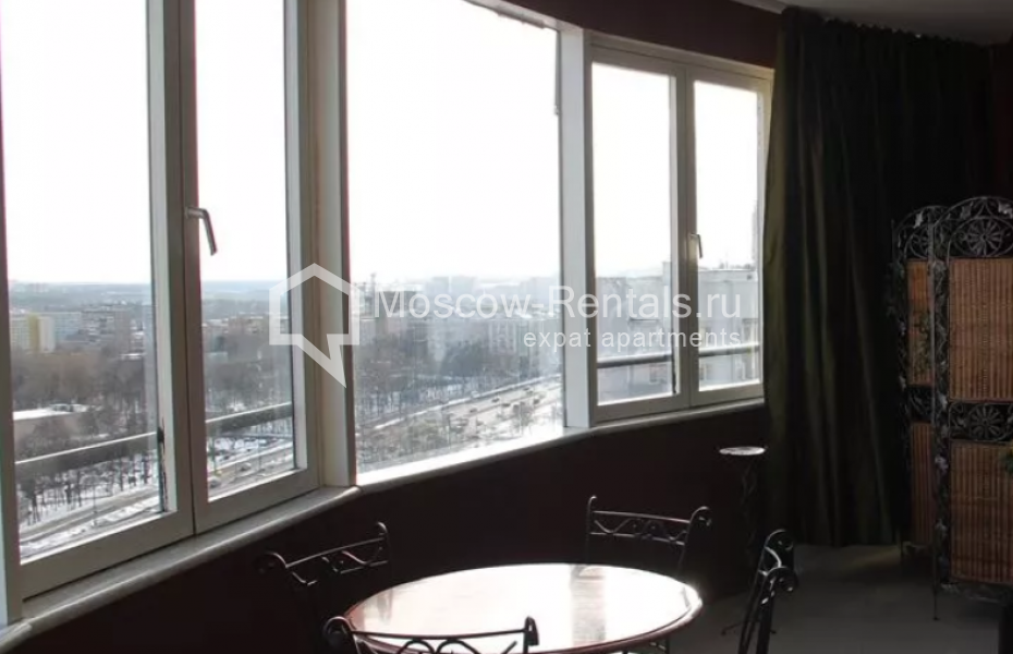 Photo #11 3-room (2 BR) apartment for <a href="http://moscow-rentals.ru/en/articles/long-term-rent" target="_blank">a long-term</a> rent
 in Russia, Moscow, Mozhaiskoe shosse,  2