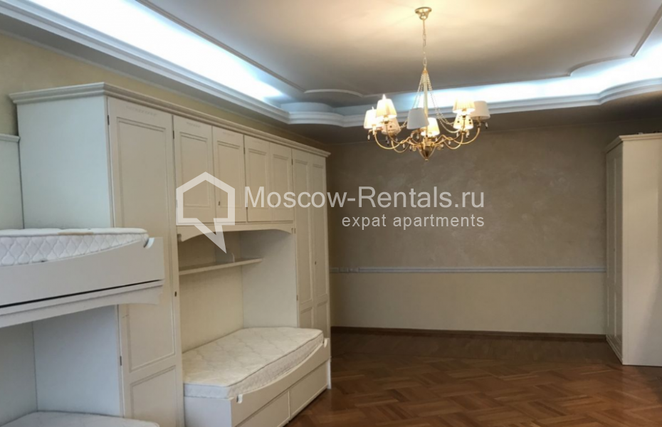Photo #10 4-room (3 BR) apartment for <a href="http://moscow-rentals.ru/en/articles/long-term-rent" target="_blank">a long-term</a> rent
 in Russia, Moscow, Rublevskoe shosse, 11К2