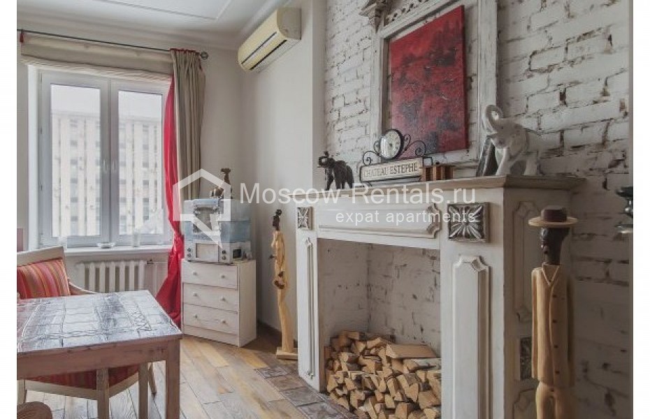 Photo #8 3-room (2 BR) apartment for <a href="http://moscow-rentals.ru/en/articles/long-term-rent" target="_blank">a long-term</a> rent
 in Russia, Moscow, Tverskaya str., 19А
