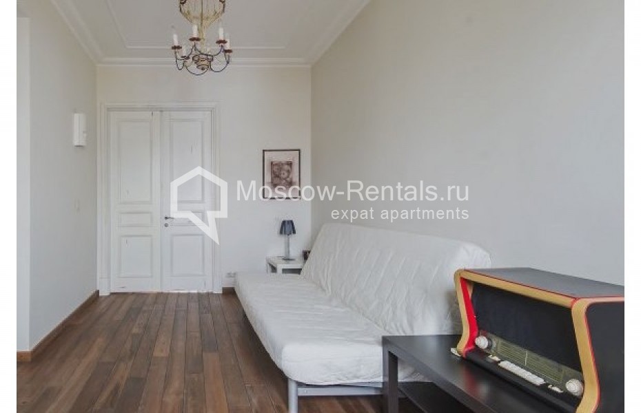 Photo #13 3-room (2 BR) apartment for <a href="http://moscow-rentals.ru/en/articles/long-term-rent" target="_blank">a long-term</a> rent
 in Russia, Moscow, Tverskaya str., 19А