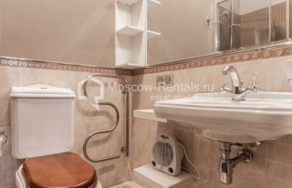 Photo #25 4-room (3 BR) apartment for <a href="http://moscow-rentals.ru/en/articles/long-term-rent" target="_blank">a long-term</a> rent
 in Russia, Moscow, Malyi Kozlovskyi lane, 8