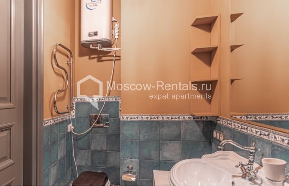 Photo #24 4-room (3 BR) apartment for <a href="http://moscow-rentals.ru/en/articles/long-term-rent" target="_blank">a long-term</a> rent
 in Russia, Moscow, Malyi Kozlovskyi lane, 8