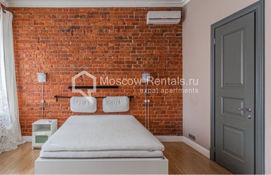 Photo #14 4-room (3 BR) apartment for <a href="http://moscow-rentals.ru/en/articles/long-term-rent" target="_blank">a long-term</a> rent
 in Russia, Moscow, Malyi Kozlovskyi lane, 8