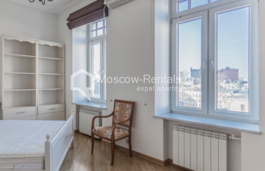 Photo #12 4-room (3 BR) apartment for <a href="http://moscow-rentals.ru/en/articles/long-term-rent" target="_blank">a long-term</a> rent
 in Russia, Moscow, Arkhangelskyi lane, 9