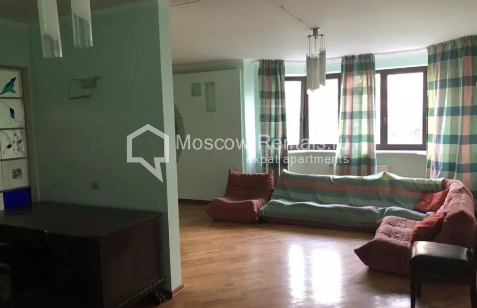 Photo #1 3-room (2 BR) apartment for <a href="http://moscow-rentals.ru/en/articles/long-term-rent" target="_blank">a long-term</a> rent
 in Russia, Moscow, 2nd Polevoi lane, 2К3