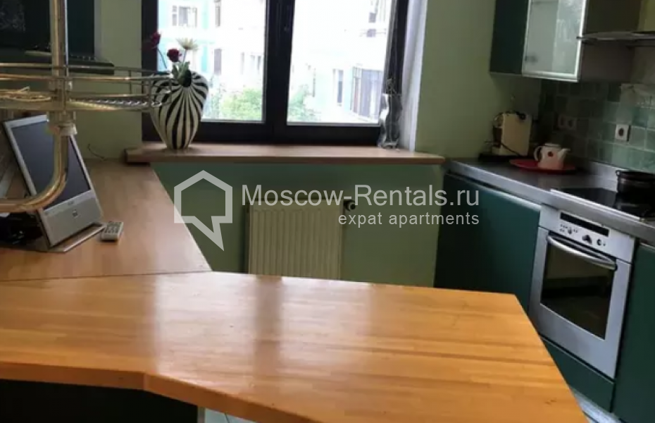 Photo #8 3-room (2 BR) apartment for <a href="http://moscow-rentals.ru/en/articles/long-term-rent" target="_blank">a long-term</a> rent
 in Russia, Moscow, 2nd Polevoi lane, 2К3