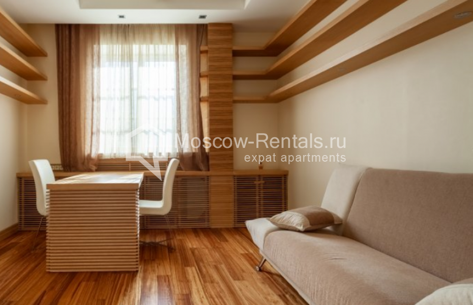 Photo #11 4-room (3 BR) apartment for <a href="http://moscow-rentals.ru/en/articles/long-term-rent" target="_blank">a long-term</a> rent
 in Russia, Moscow, Bolshoi Znamenskyi lane, 13С1
