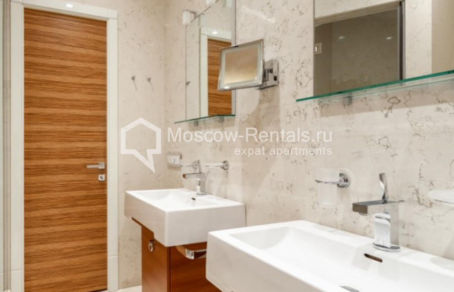 Photo #24 4-room (3 BR) apartment for <a href="http://moscow-rentals.ru/en/articles/long-term-rent" target="_blank">a long-term</a> rent
 in Russia, Moscow, Bolshoi Znamenskyi lane, 13С1