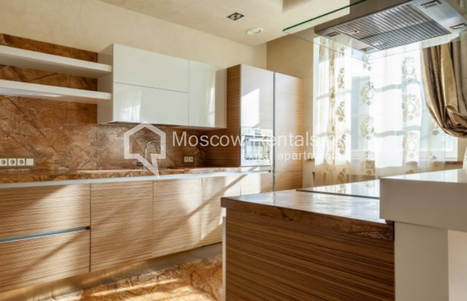 Photo #7 4-room (3 BR) apartment for <a href="http://moscow-rentals.ru/en/articles/long-term-rent" target="_blank">a long-term</a> rent
 in Russia, Moscow, Bolshoi Znamenskyi lane, 13С1