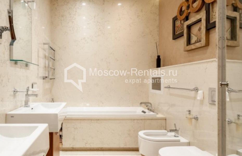 Photo #22 4-room (3 BR) apartment for <a href="http://moscow-rentals.ru/en/articles/long-term-rent" target="_blank">a long-term</a> rent
 in Russia, Moscow, Bolshoi Znamenskyi lane, 13С1