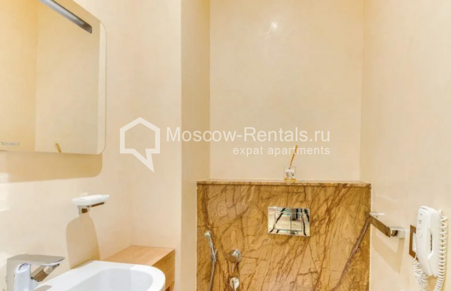 Photo #25 4-room (3 BR) apartment for <a href="http://moscow-rentals.ru/en/articles/long-term-rent" target="_blank">a long-term</a> rent
 in Russia, Moscow, Bolshoi Znamenskyi lane, 13С1