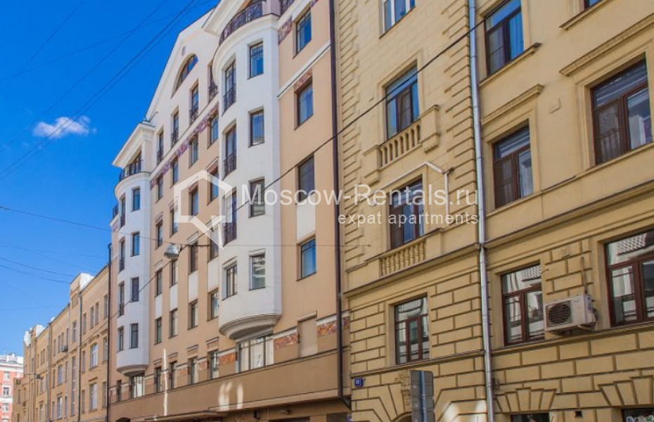 Photo #13 4-room (3 BR) apartment for <a href="http://moscow-rentals.ru/en/articles/long-term-rent" target="_blank">a long-term</a> rent
 in Russia, Moscow, Malyi Kozikhinsky lane, 14