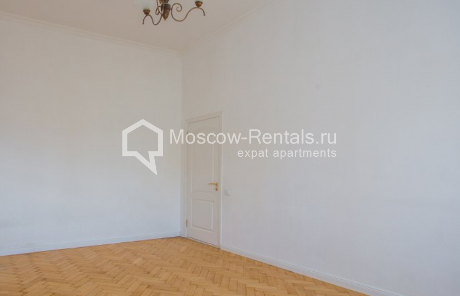 Photo #6 3-room (2 BR) apartment for <a href="http://moscow-rentals.ru/en/articles/long-term-rent" target="_blank">a long-term</a> rent
 in Russia, Moscow, Golikovskyi lane, 13