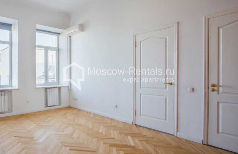 Photo #10 3-room (2 BR) apartment for <a href="http://moscow-rentals.ru/en/articles/long-term-rent" target="_blank">a long-term</a> rent
 in Russia, Moscow, Golikovskyi lane, 13