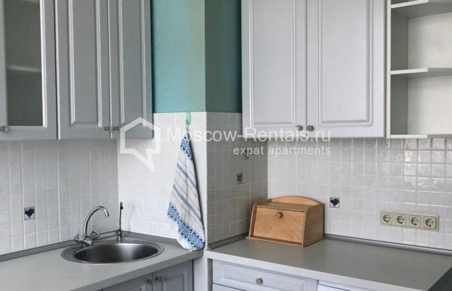 Photo #7 3-room (2 BR) apartment for <a href="http://moscow-rentals.ru/en/articles/long-term-rent" target="_blank">a long-term</a> rent
 in Russia, Moscow, Frunzenskaya emb, 38/1