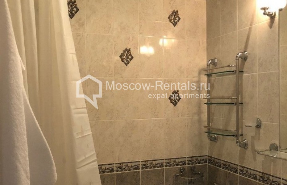 Photo #12 3-room (2 BR) apartment for <a href="http://moscow-rentals.ru/en/articles/long-term-rent" target="_blank">a long-term</a> rent
 in Russia, Moscow, Frunzenskaya emb, 38/1