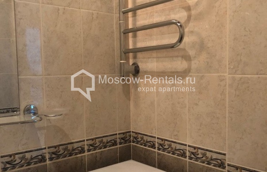 Photo #13 3-room (2 BR) apartment for <a href="http://moscow-rentals.ru/en/articles/long-term-rent" target="_blank">a long-term</a> rent
 in Russia, Moscow, Frunzenskaya emb, 38/1