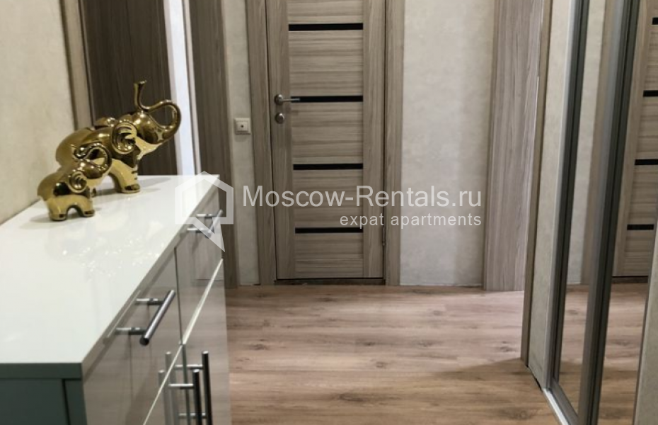 Photo #8 3-room (2 BR) apartment for <a href="http://moscow-rentals.ru/en/articles/long-term-rent" target="_blank">a long-term</a> rent
 in Russia, Moscow, Chistoprudnyi blv, 12К2