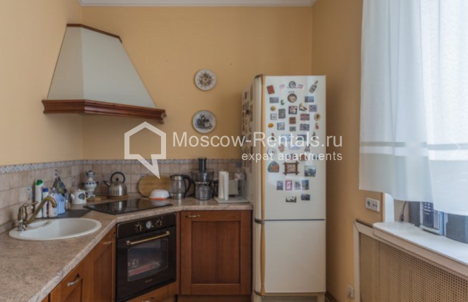 Photo #4 2-room (1 BR) apartment for <a href="http://moscow-rentals.ru/en/articles/long-term-rent" target="_blank">a long-term</a> rent
 in Russia, Moscow, Gagarinskyi lane, 6