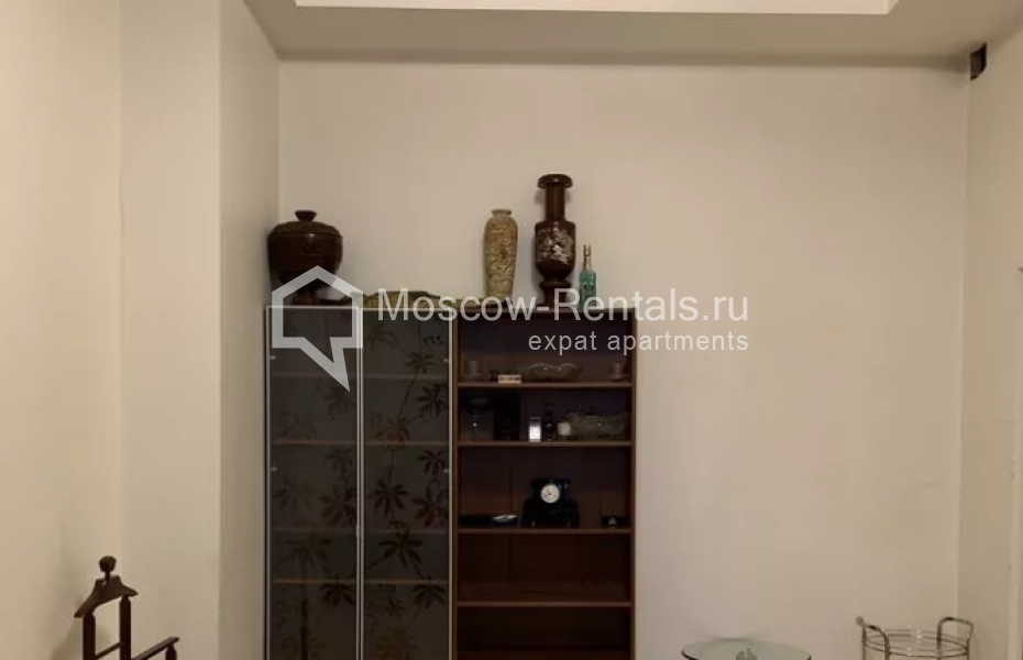 Photo #4 3-room (2 BR) apartment for <a href="http://moscow-rentals.ru/en/articles/long-term-rent" target="_blank">a long-term</a> rent
 in Russia, Moscow, Sadovaya-Chernogryazskaya str, 3БС1