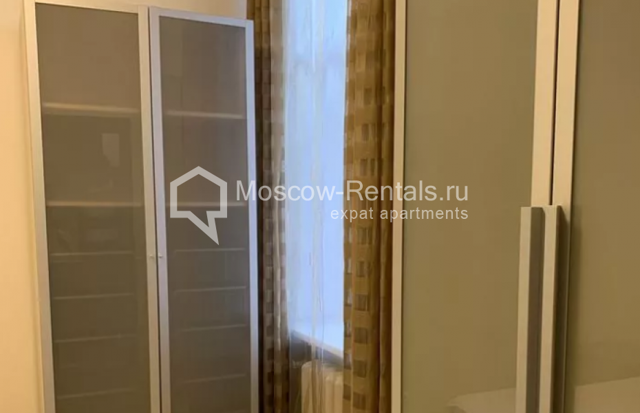 Photo #6 3-room (2 BR) apartment for <a href="http://moscow-rentals.ru/en/articles/long-term-rent" target="_blank">a long-term</a> rent
 in Russia, Moscow, Sadovaya-Chernogryazskaya str, 3БС1