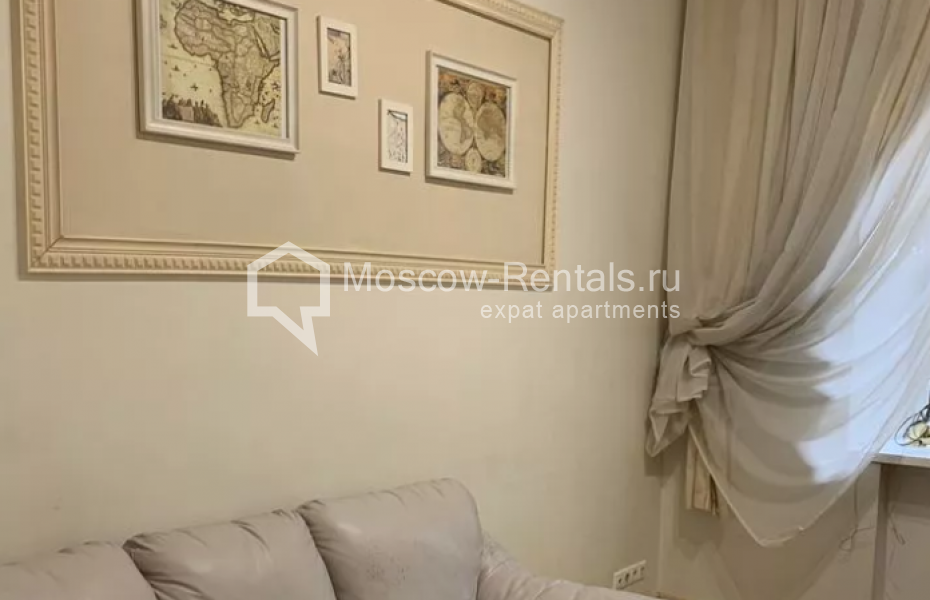 Photo #2 3-room (2 BR) apartment for <a href="http://moscow-rentals.ru/en/articles/long-term-rent" target="_blank">a long-term</a> rent
 in Russia, Moscow, Sadovaya-Chernogryazskaya str, 3БС1