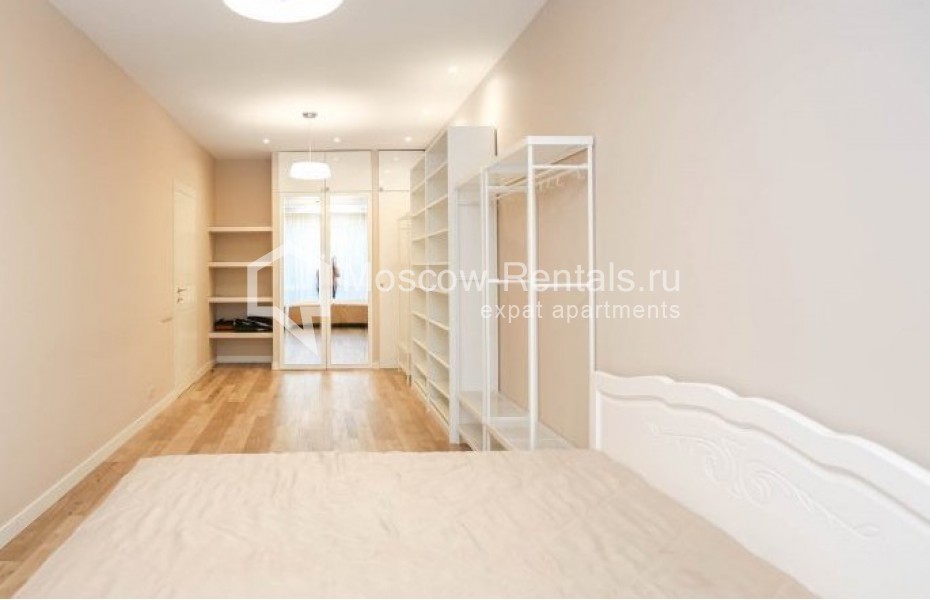 Photo #7 3-room (2 BR) apartment for <a href="http://moscow-rentals.ru/en/articles/long-term-rent" target="_blank">a long-term</a> rent
 in Russia, Moscow, Nezhinskaya str, 1к2